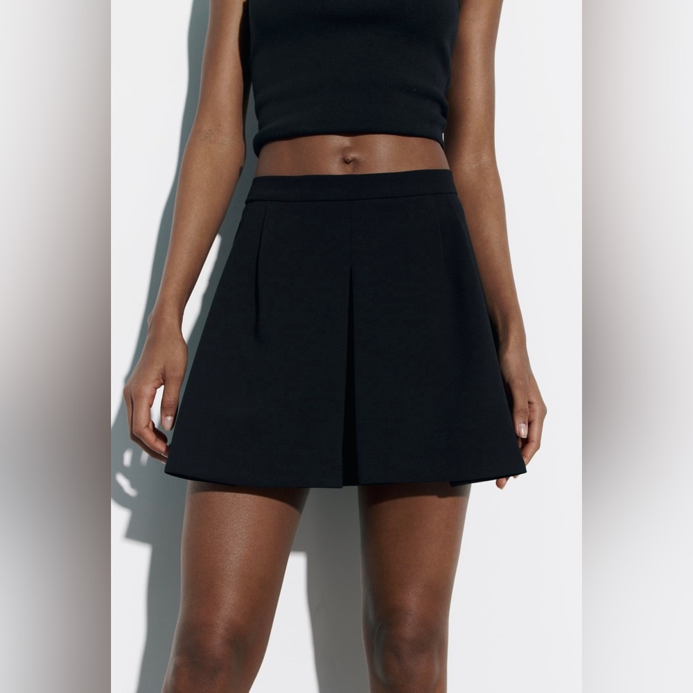 Zara 💥NWT💥 Pleated Split Skirt [Skort] - XS